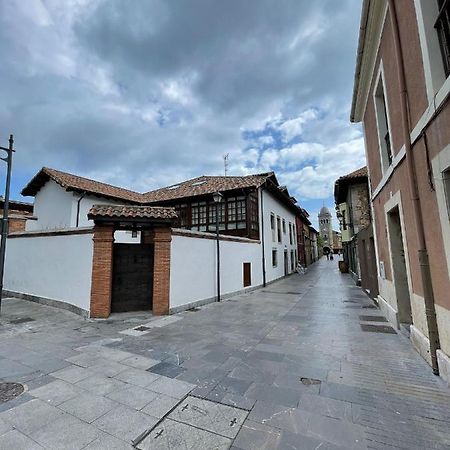 Apartamento Del S XVI En El Casco Historico De Luanco Extérieur photo